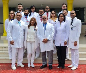 Delegación cirujanos plásticos de Hospital Gautier representarán a RD en Costa Rica