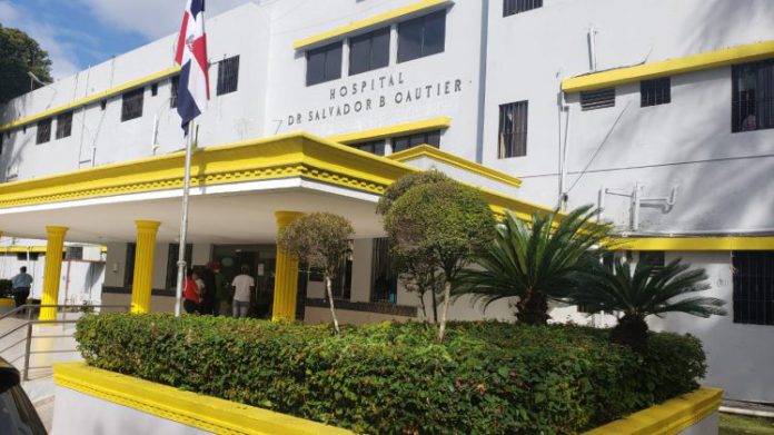 You are currently viewing Hospital Salvador B. Gautier atendió más de 250 mil pacientes en 2022