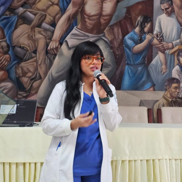 Neumolog&iacute;a del Gautier realiza conferencia por D&iacute;a Mundial de la Tuberculosis