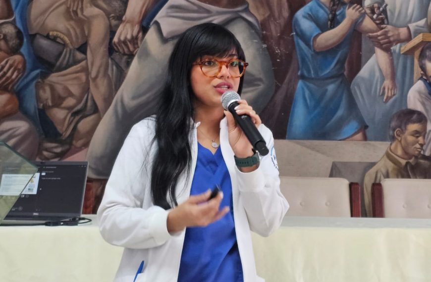 Neumolog&iacute;a del Gautier realiza conferencia por D&iacute;a Mundial de la Tuberculosis